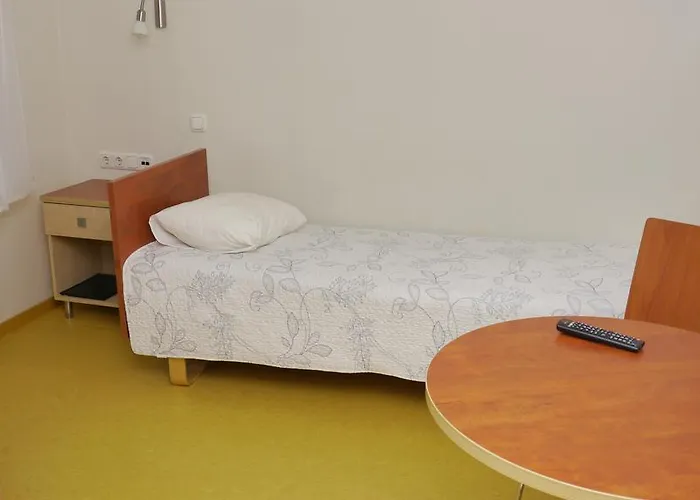 Hommiku בית הארחה